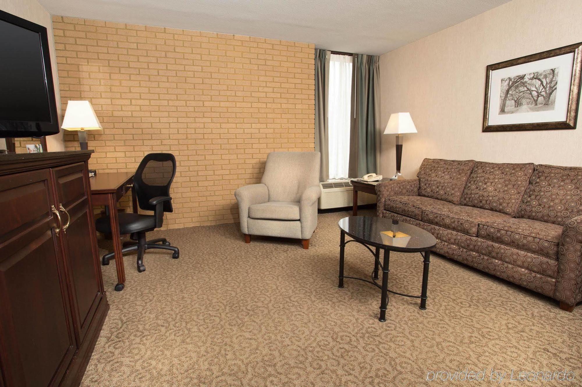 Drury Inn & Suites Louisville East Ruang foto